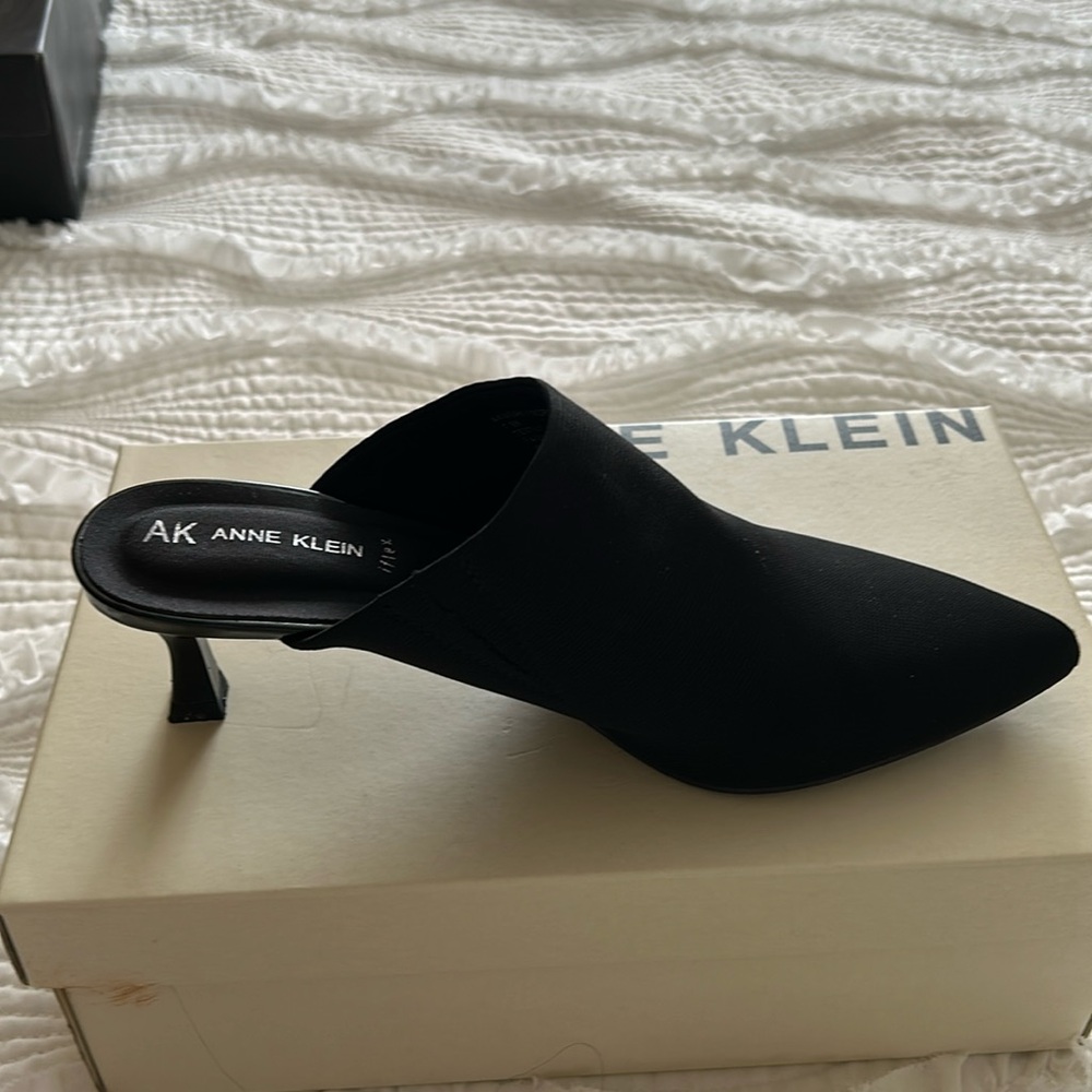 Anne Klein black mules